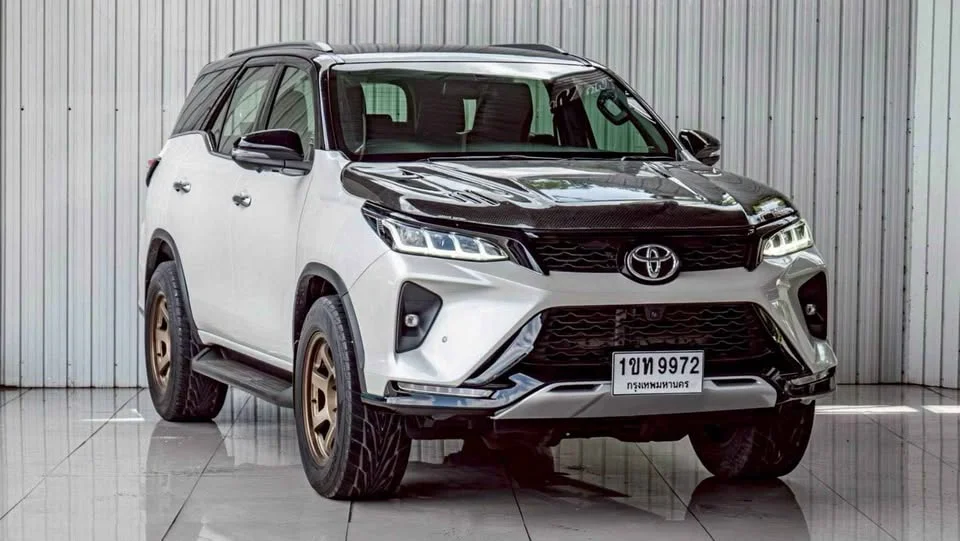 2020 Toyota Fortuner II 2