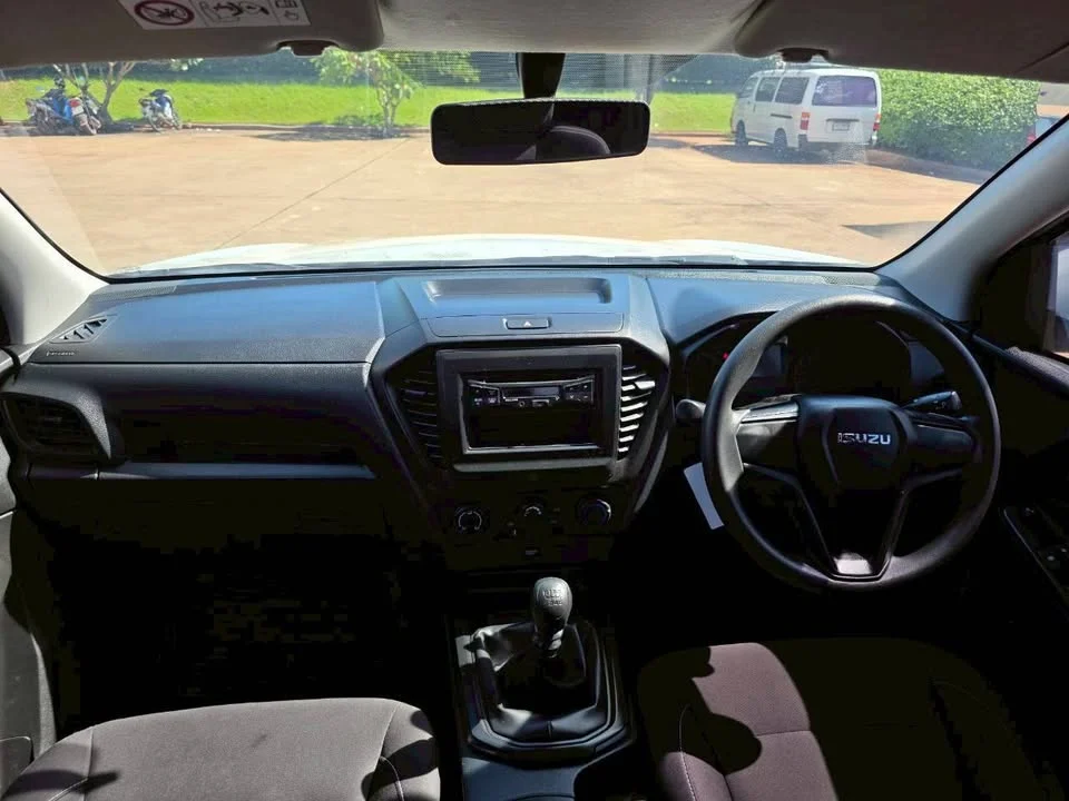 2020 Isuzu D-Max III (RG) 2