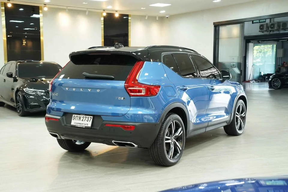 2020 Volvo XC40 3