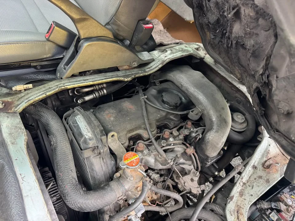 2002 Toyota Commuter IV (H100) 3