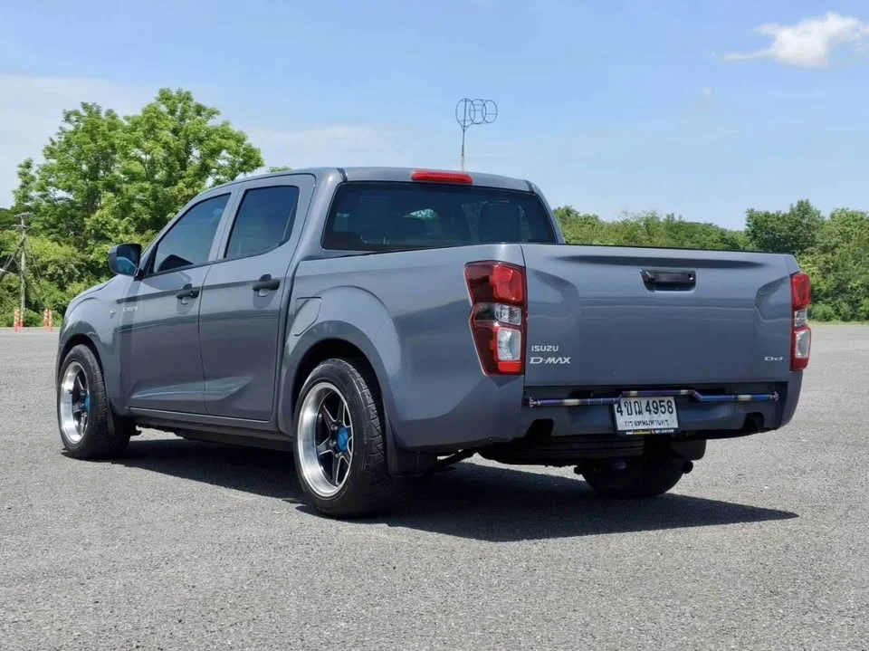 2023 Isuzu D-Max III (RG) 3