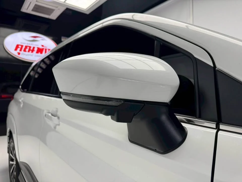 2023 Toyota Veloz III 2