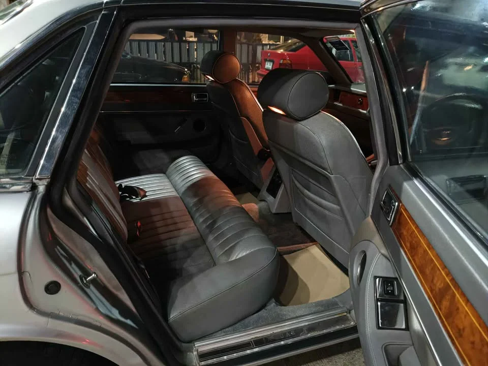 1992 Jaguar XJ XJ40 3