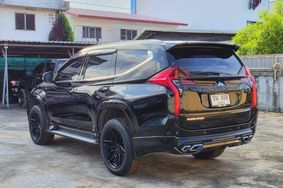 2017 Mitsubishi Pajero Sport III 3