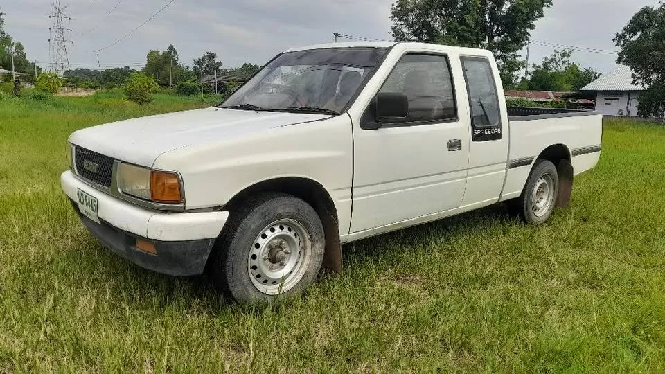1991 Isuzu TFR III 3