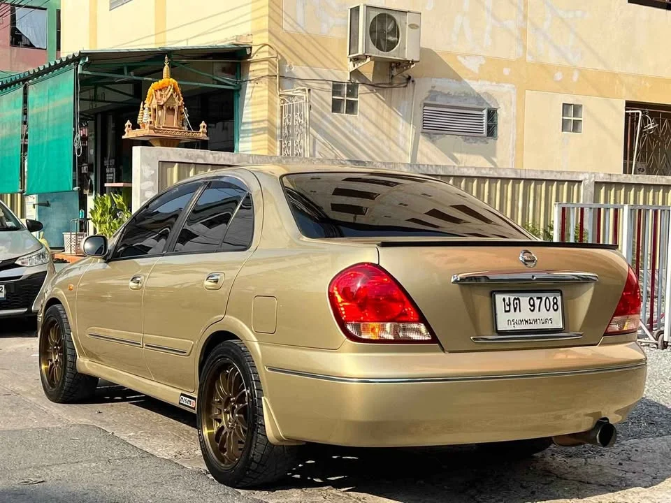 2005 Nissan Sunny N16 2