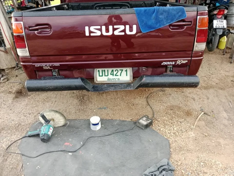 1995 Isuzu TFR III 3