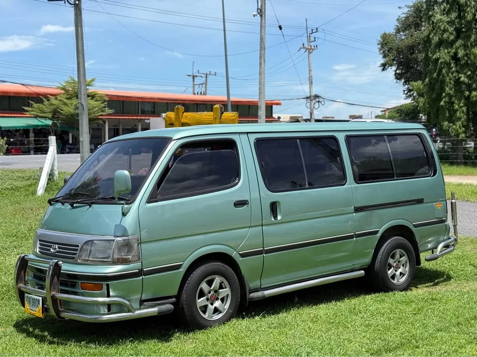 1995 Toyota Commuter IV (H100) 2