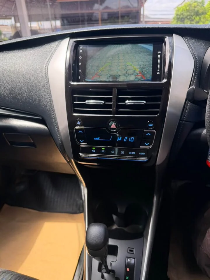 2018 Toyota Yaris ATIV III 3