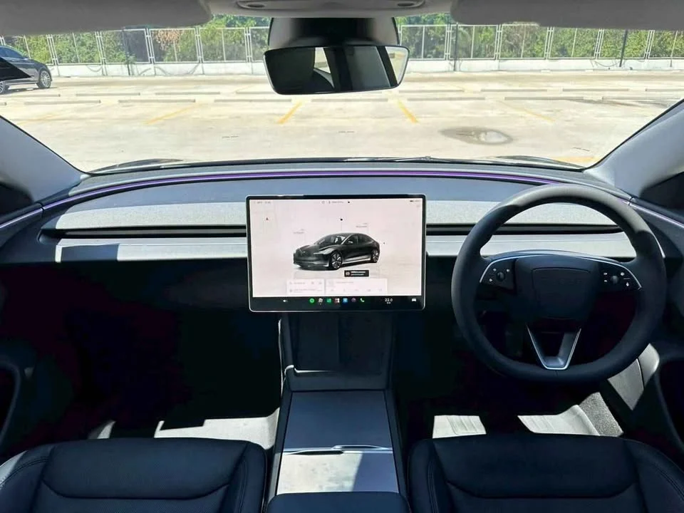2024 Tesla Model 3 3