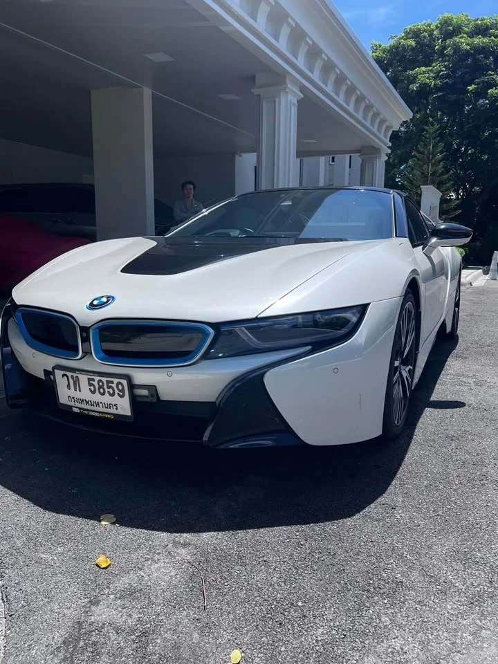 2021 BMW i8 I12, I15 2
