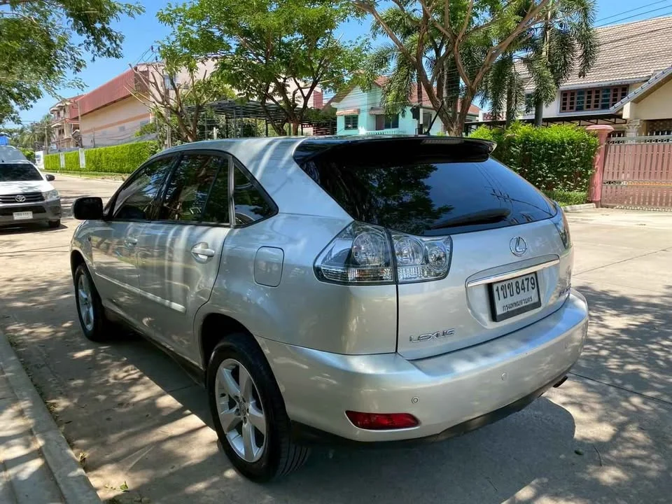2005 Lexus RX II 3