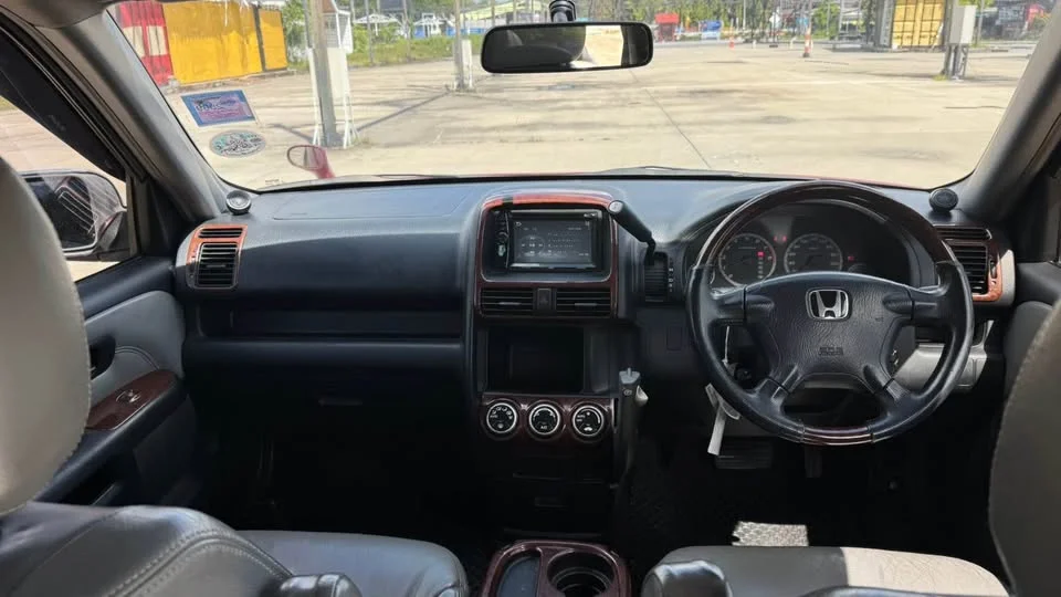 2002 Honda CR-V II 3