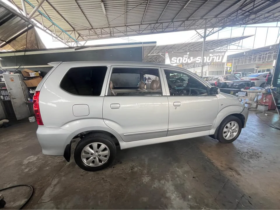2009 Toyota Avanza I 3