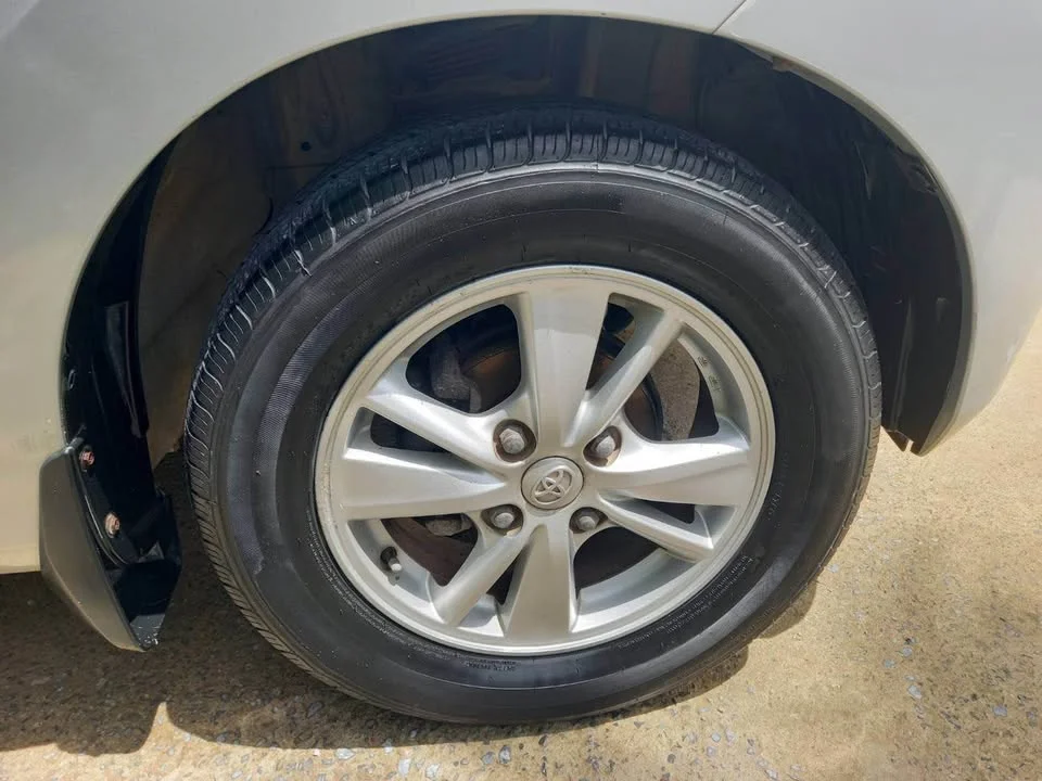 2014 Toyota Avanza II 2