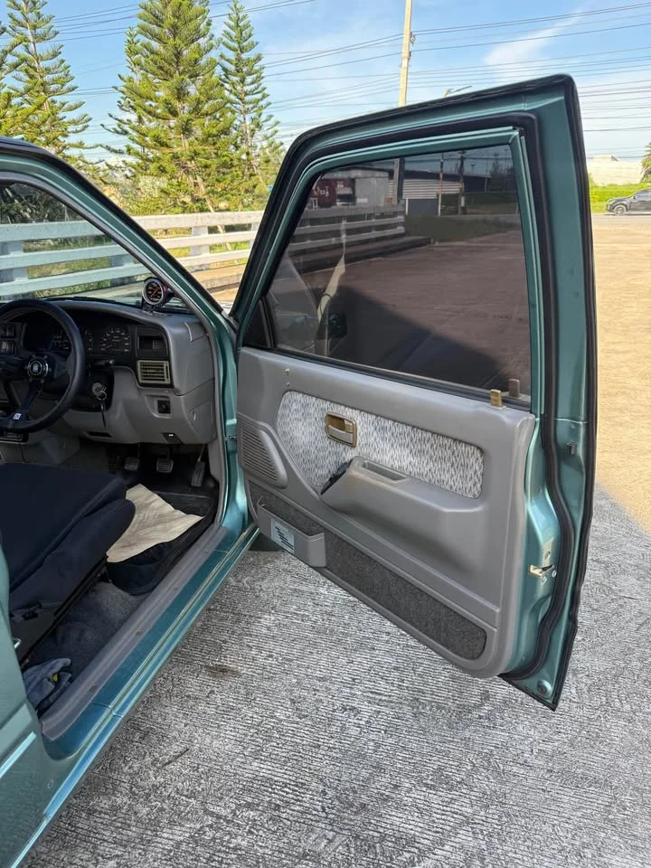 1999 Isuzu Faster Dragon Eyes III 2