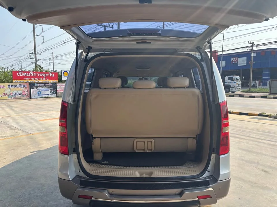 2009 Hyundai H-1 II 2