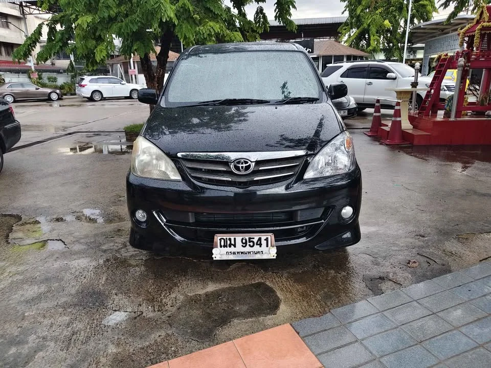 2009 Toyota Avanza I 2