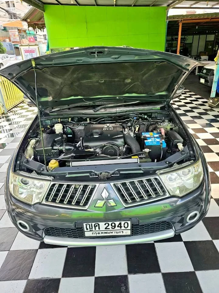 2011 Mitsubishi Pajero Sport II 3