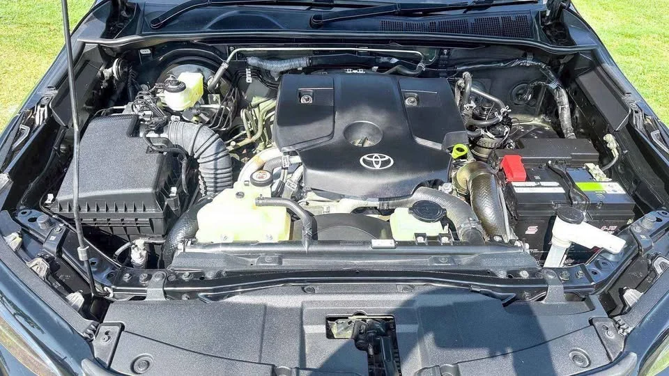 2023 Toyota Fortuner II 3