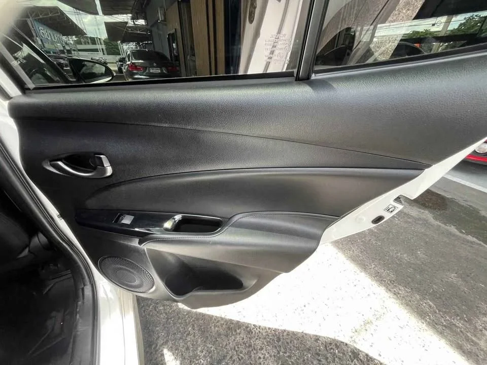 2021 Toyota Yaris ATIV III 3