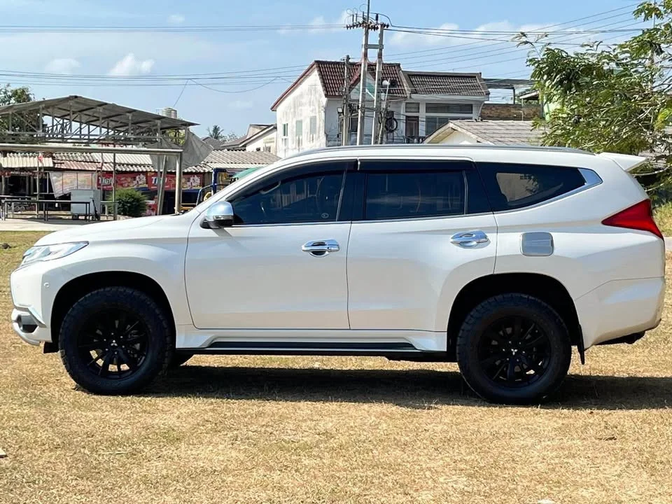 2019 Mitsubishi Pajero Sport III 3