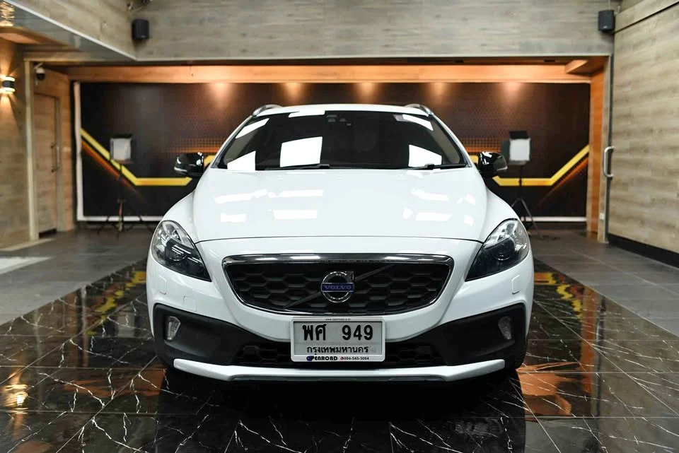 2016 Volvo V40 II 3