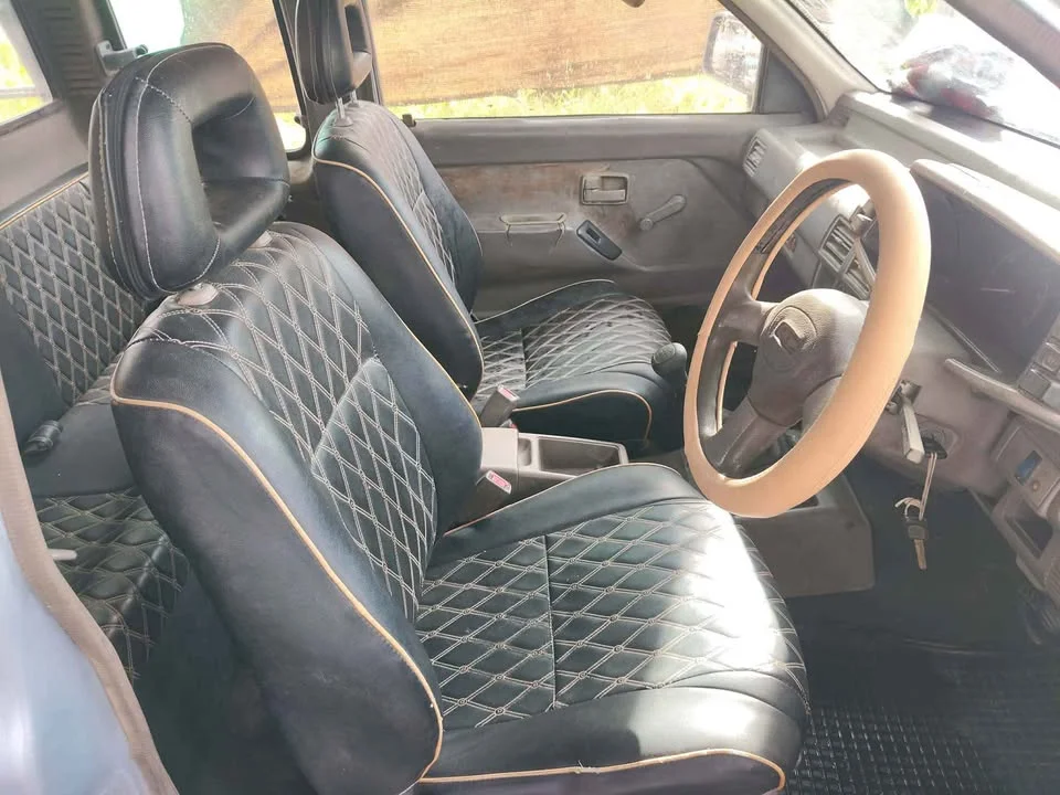 1996 Isuzu TFR III 3