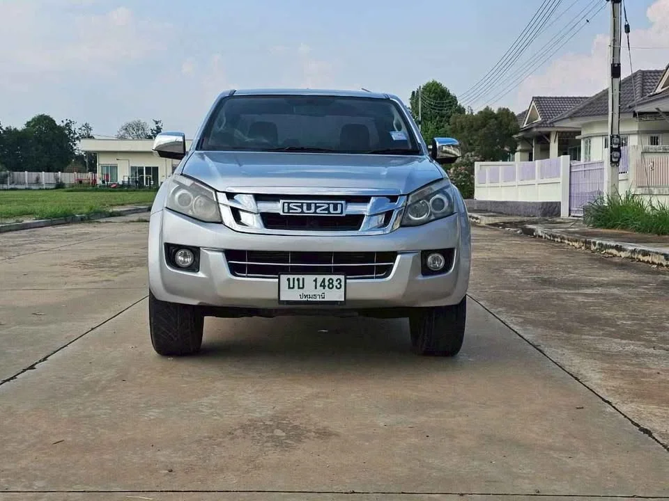 2013 Isuzu D-Max II (RT) 3