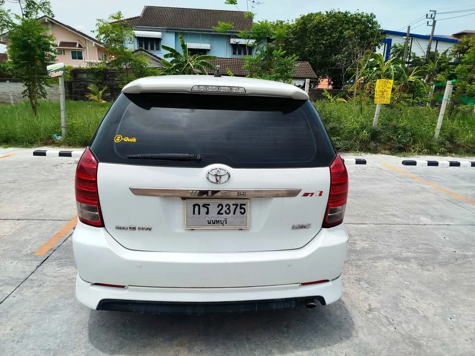 2008 Toyota Wish I 2