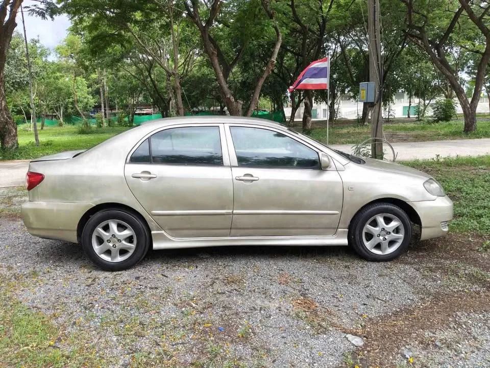 2007 Toyota Corolla Altis IX (E120) 3