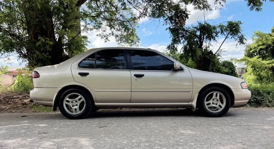 1997 Nissan Sunny IV 2