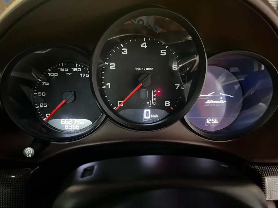 2017 Porsche 718 Boxster and Cayman IV 2