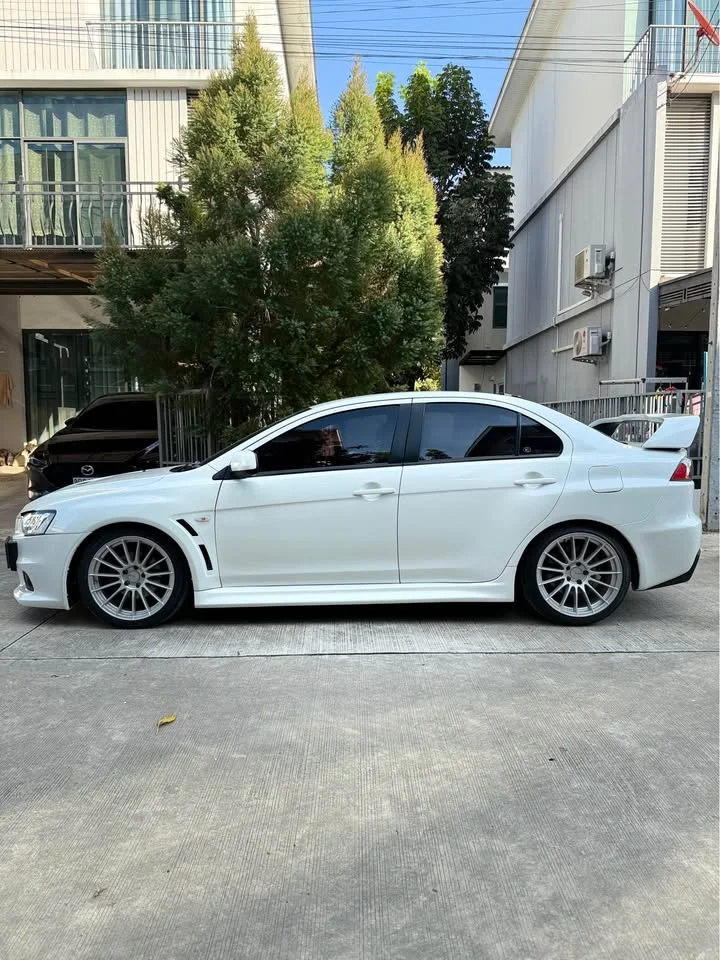 2011 Mitsubishi Lancer IX 3
