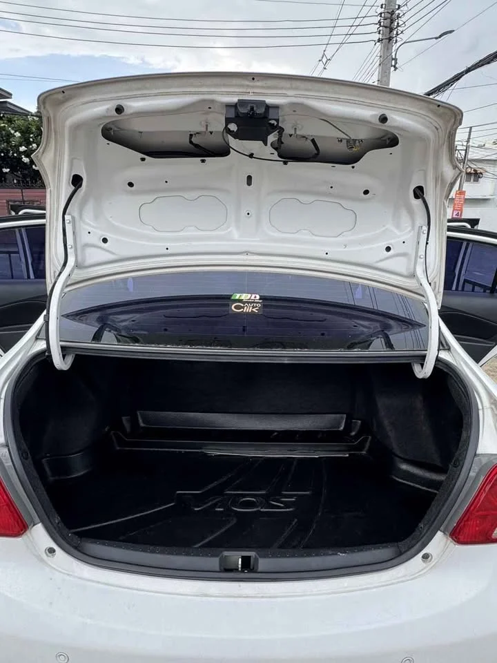 2009 Toyota Vios II 3