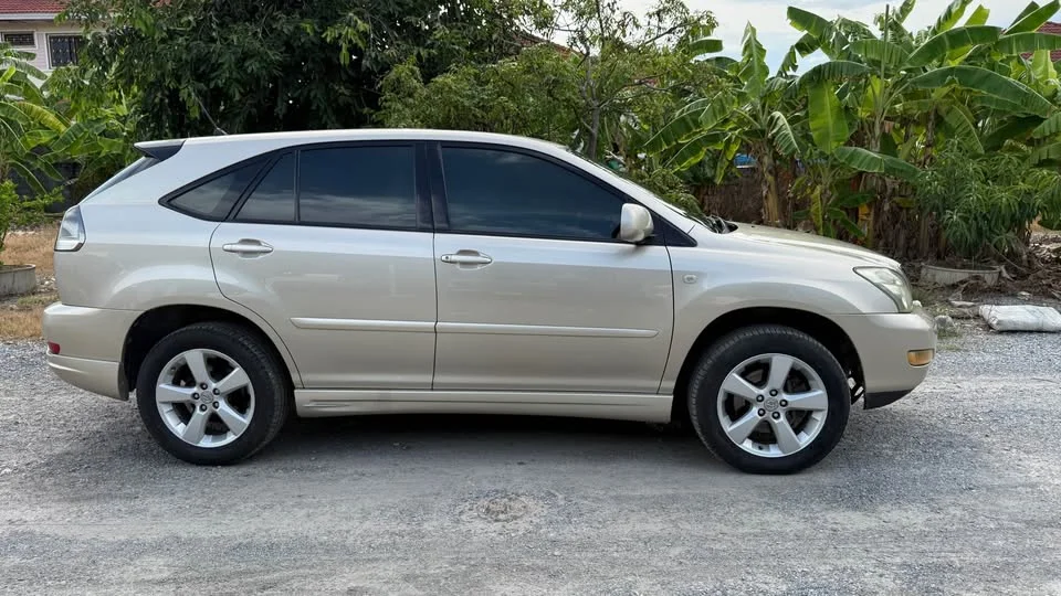 2004 Lexus RX II 3