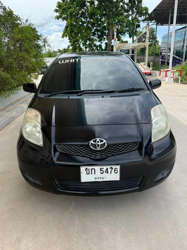 2012 Toyota Yaris II 3