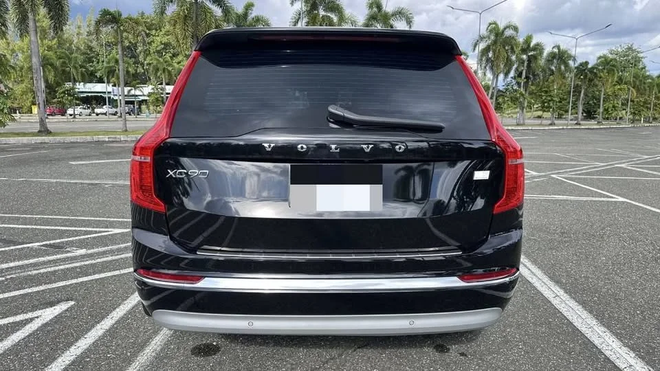 2022 Volvo XC90 II 2