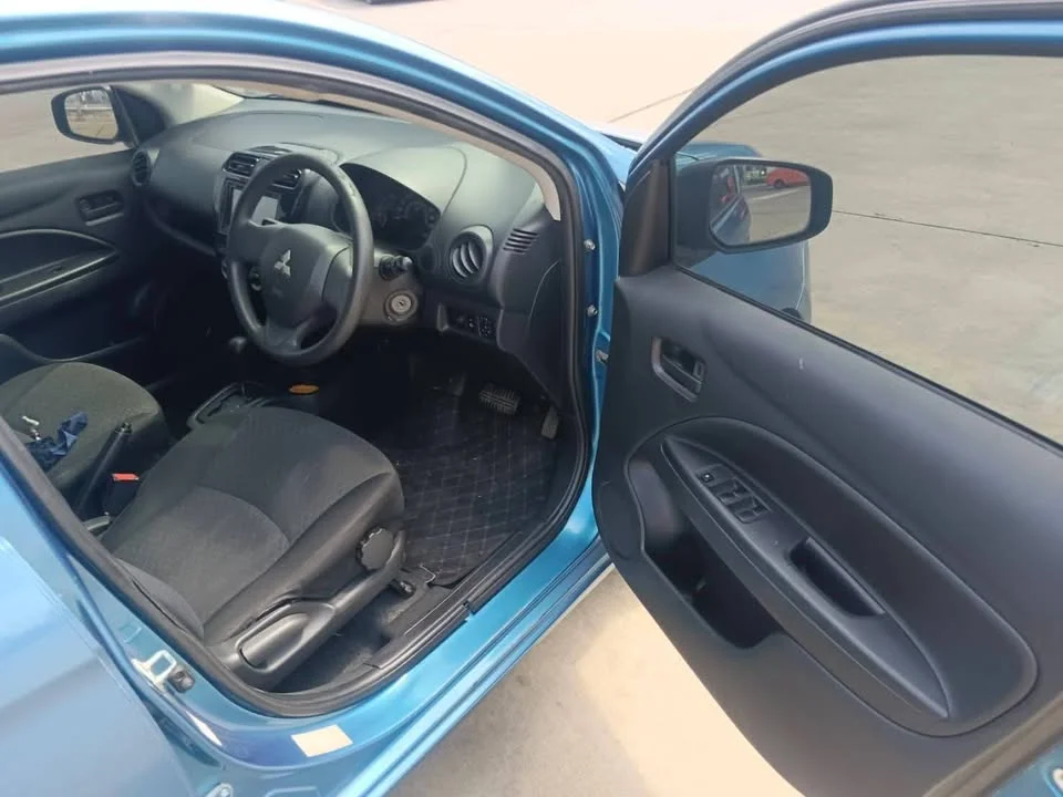 2012 Mitsubishi Mirage VI 2