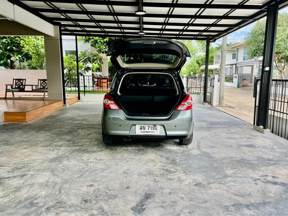 2012 Nissan Tiida I (C11) 3