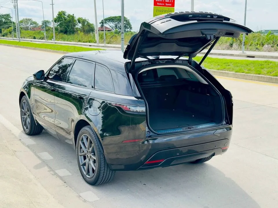 2025 Land Rover Range Rover Velar L560 2