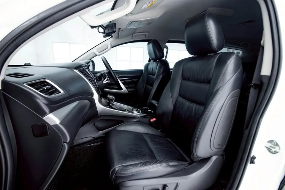 2016 Mitsubishi Pajero Sport III 2