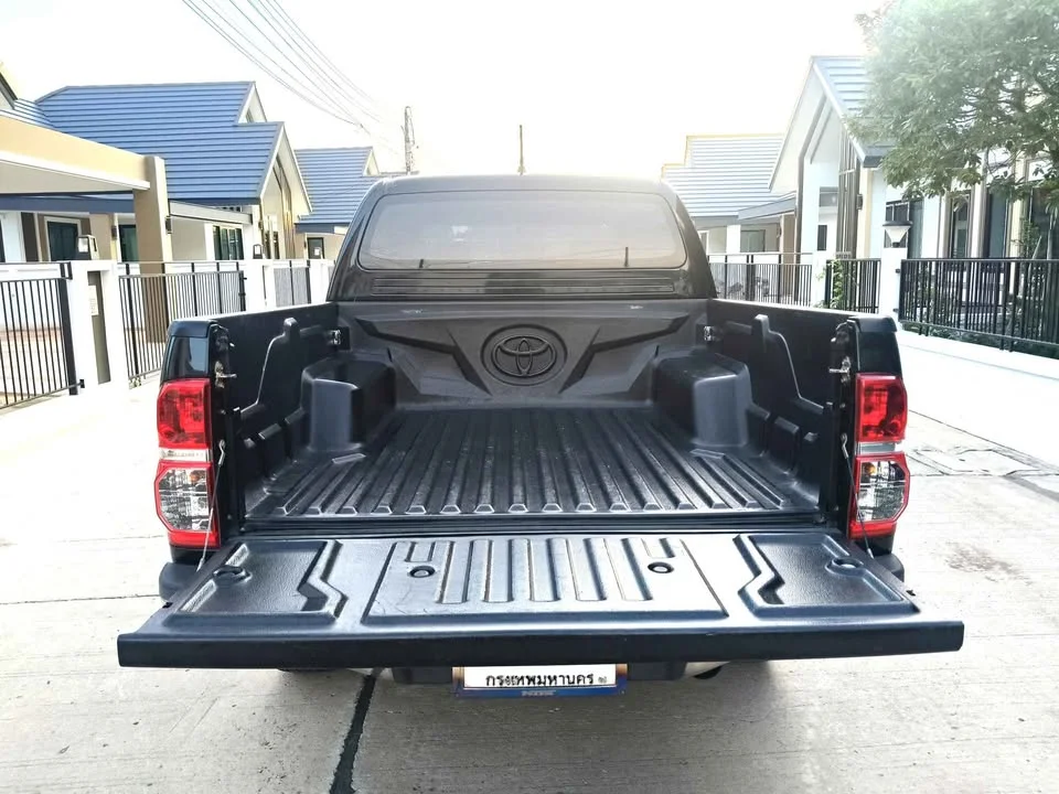 2013 Toyota Hilux VII 3