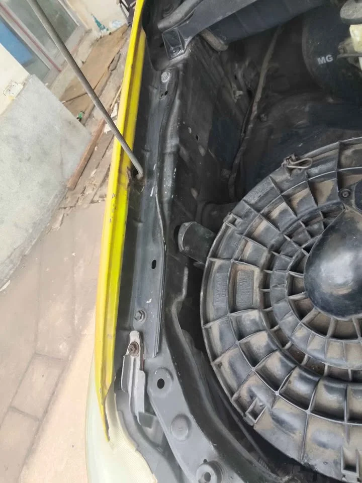 2012 Toyota Innova I 3