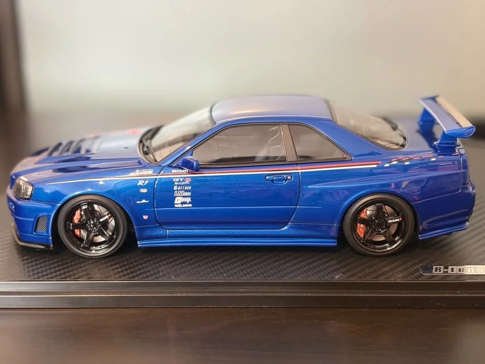 Nissan Skyline R34 3