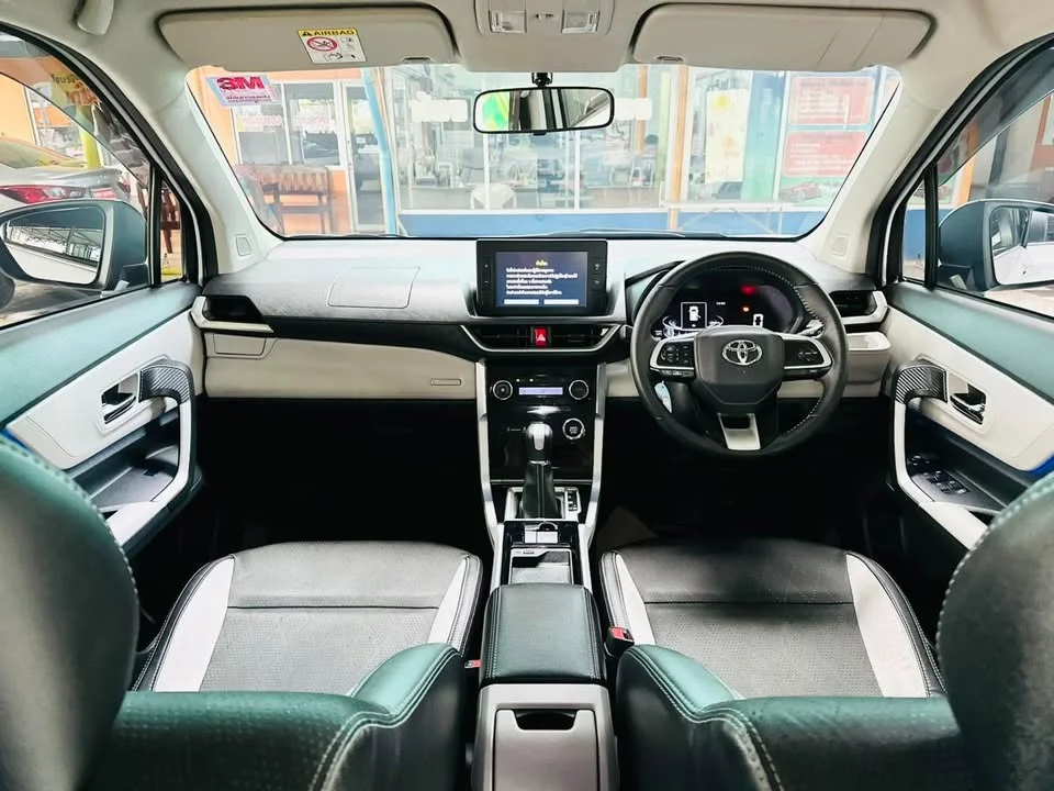 2022 Toyota Veloz III 2