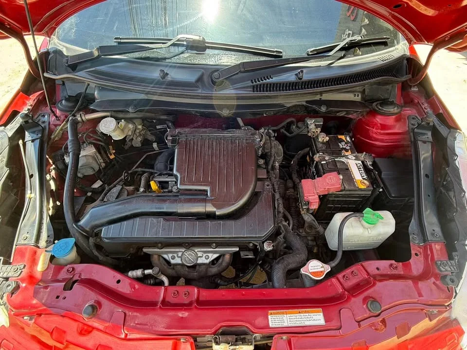 2013 Suzuki Swift II 2