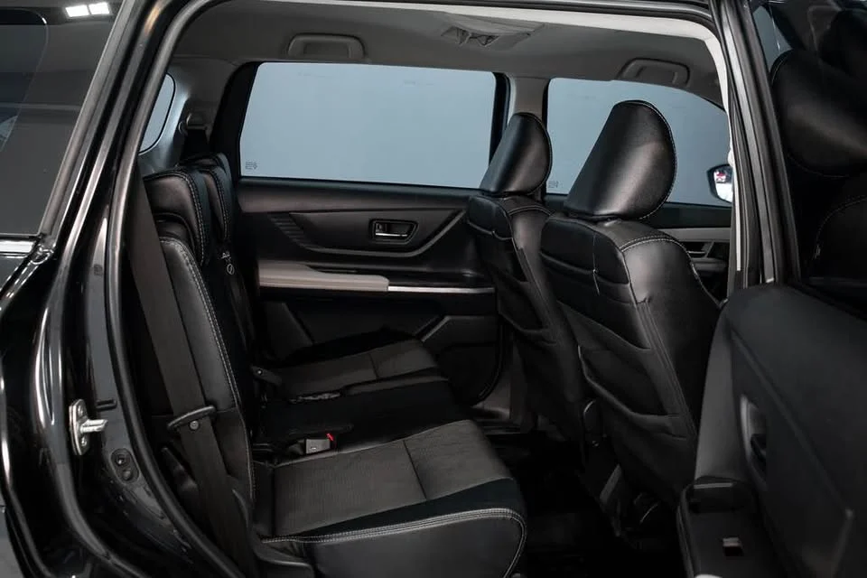 2023 Toyota Veloz III 3