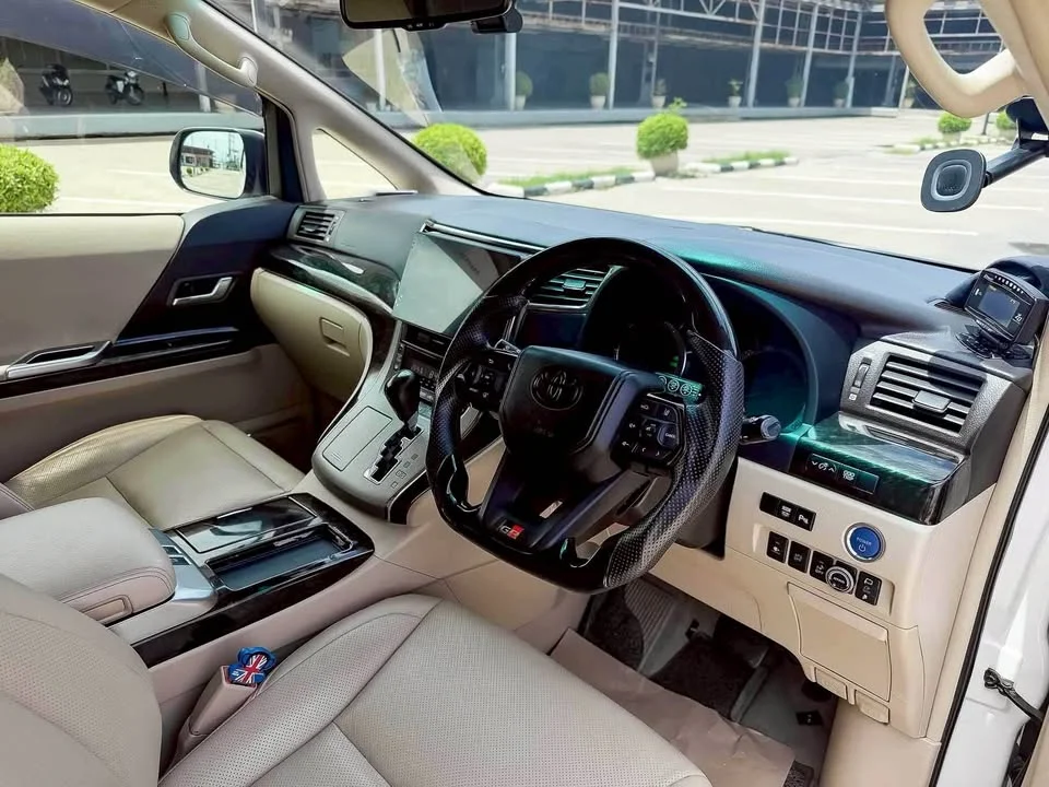 2014 Toyota Alphard, Vellfire II (AH20) 2