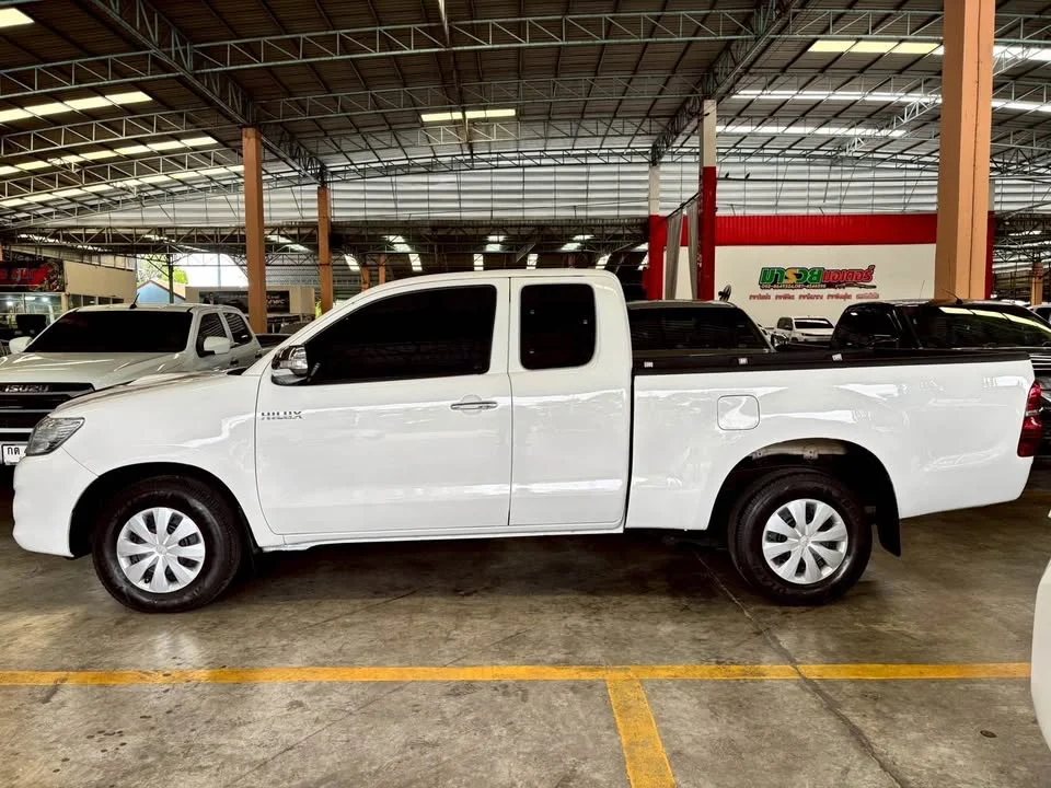 2013 Toyota Hilux VII 3
